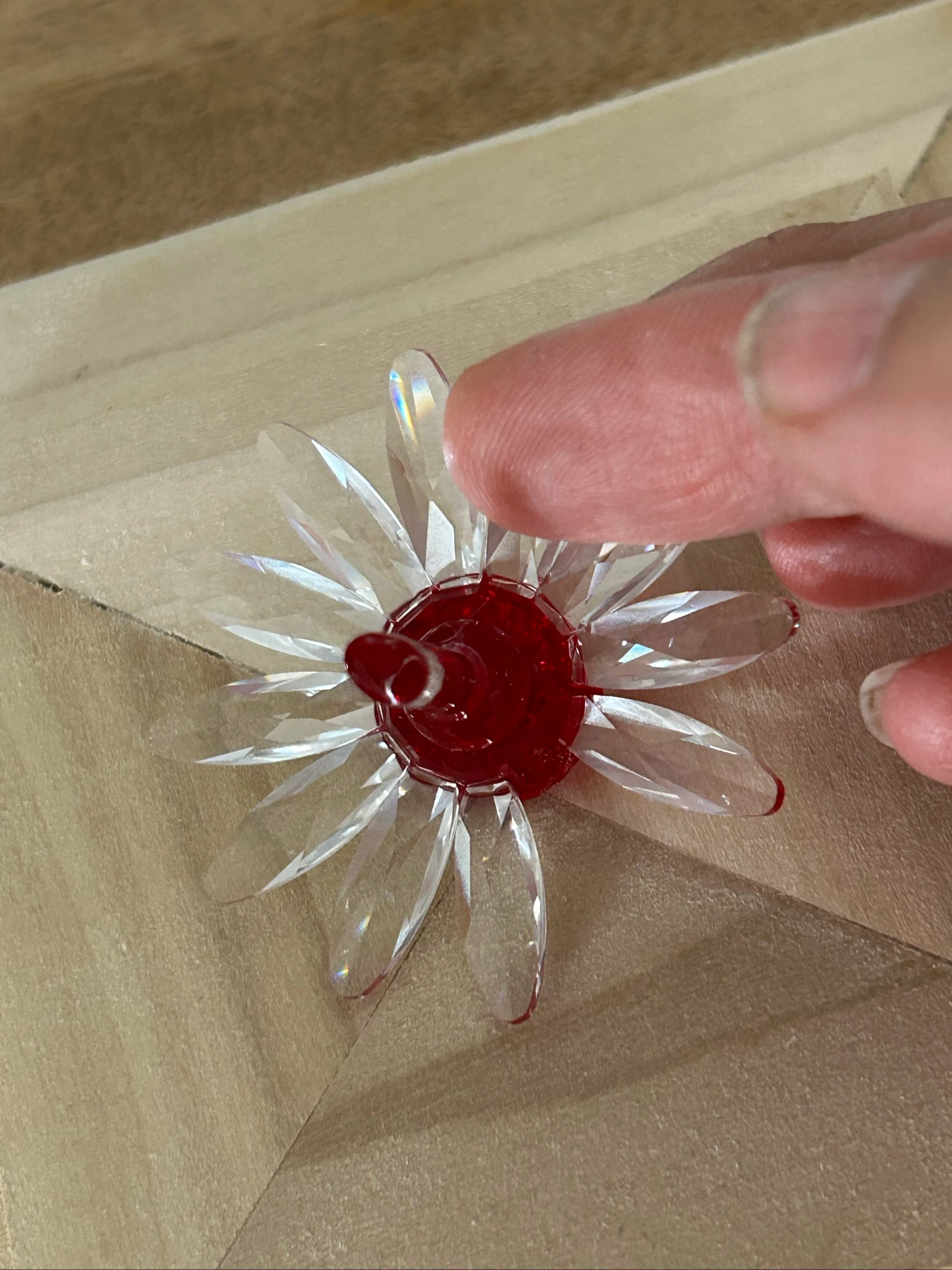Swarovski Red Marguerite Flower Crystal – Vintage decorative piece with box – photo 6